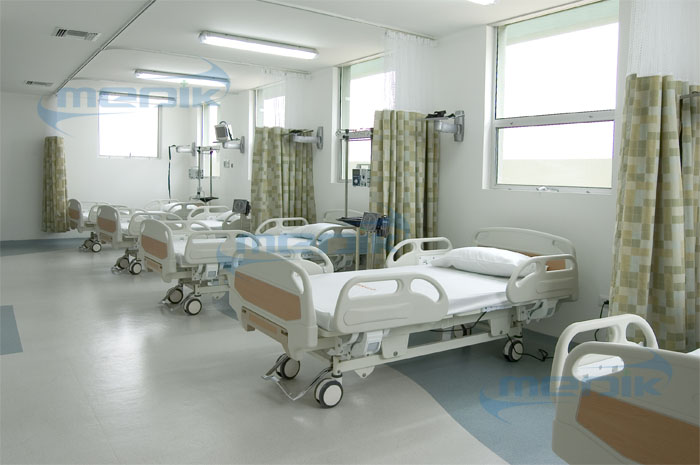 Felicitaciones por el Hospital de Turismo Médico de Kolhapur