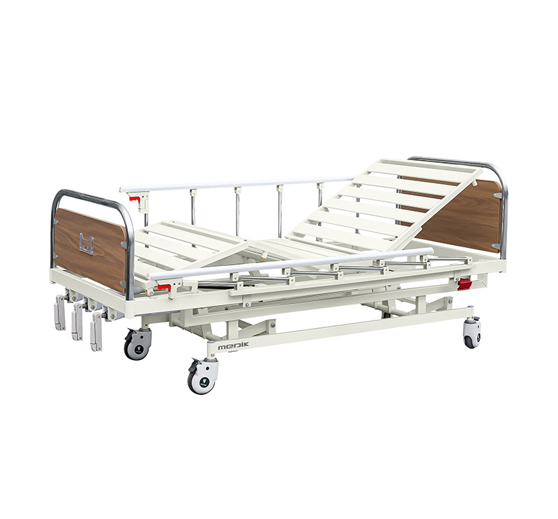 Camas hospitalaria manual 3 manivelas con ruedas YA-M3-2